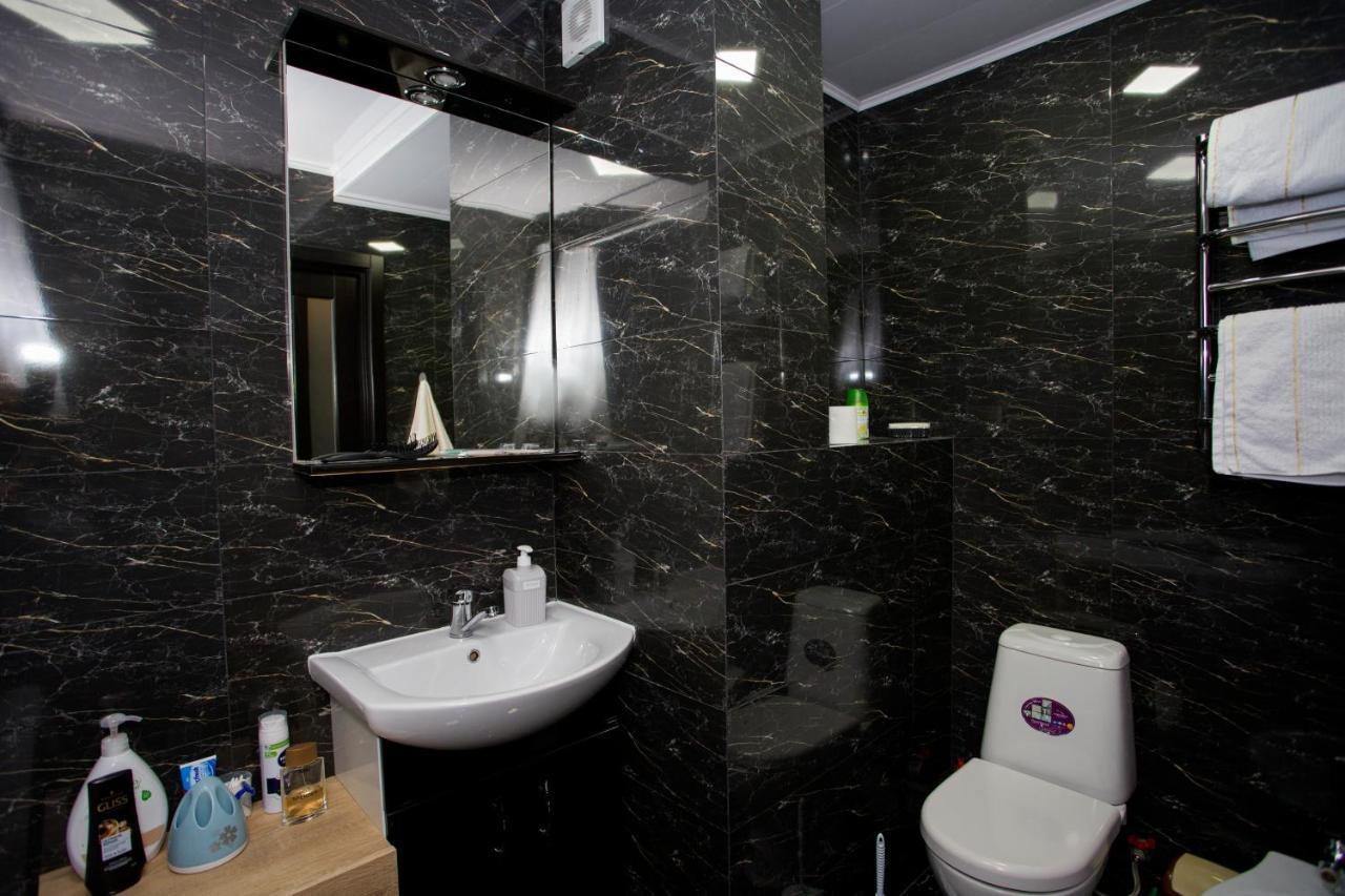 Apartament Curat Si Confortabil Str. Ismail 86 In Centrul Chisinaului Apartment Exterior photo